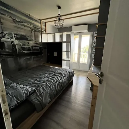 Contemporaine Avec Piscine Romans-sur-Isere